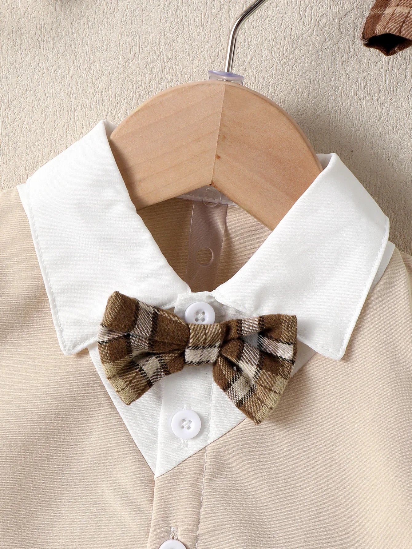 Conjunto 3 Peças Bebê Menino Gentleman | Camisa + Colete + Short Xadrez + Boina 9M–3 Anos
