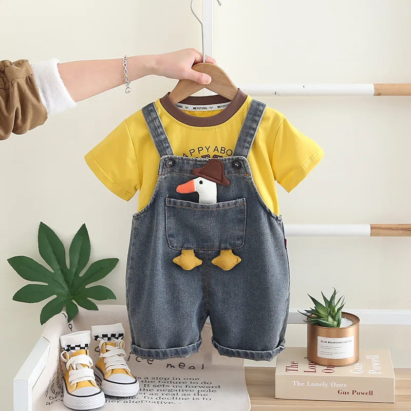 Conjunto 2 Peças Infantil Camiseta + Jardineira | Unissex 12M–5 Anos