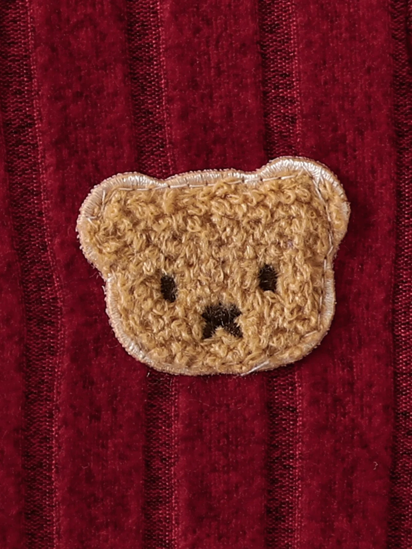Conjunto Bebê Menino Inverno | Macacão Vermelho Emblema Urso + Touca 0–18 Meses