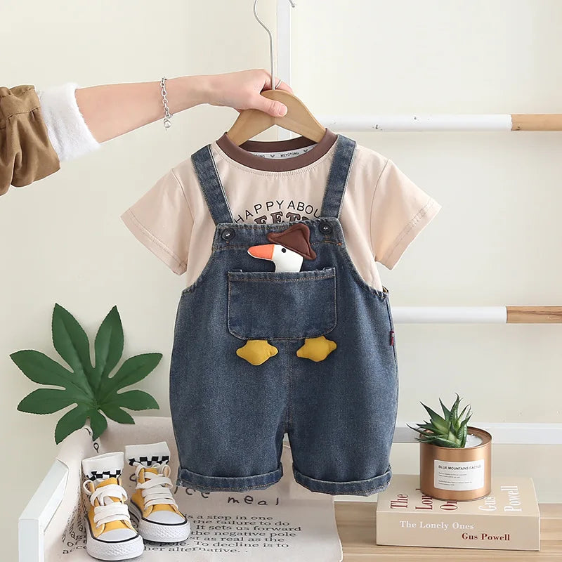 Conjunto 2 Peças Infantil Camiseta + Jardineira | Unissex 12M–5 Anos